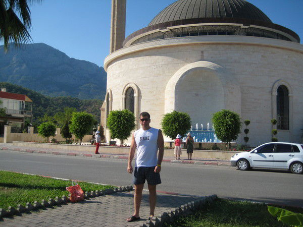 Ленар Ханов