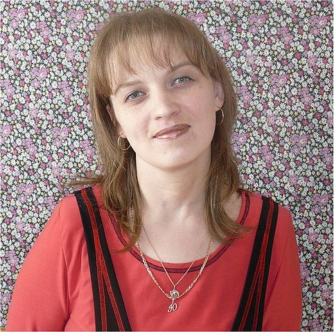 Юлия Попова