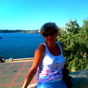 Лена Гнеушева
