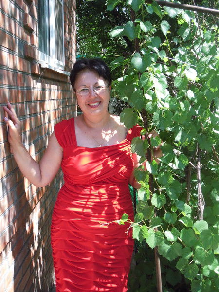 Анна Хаирова