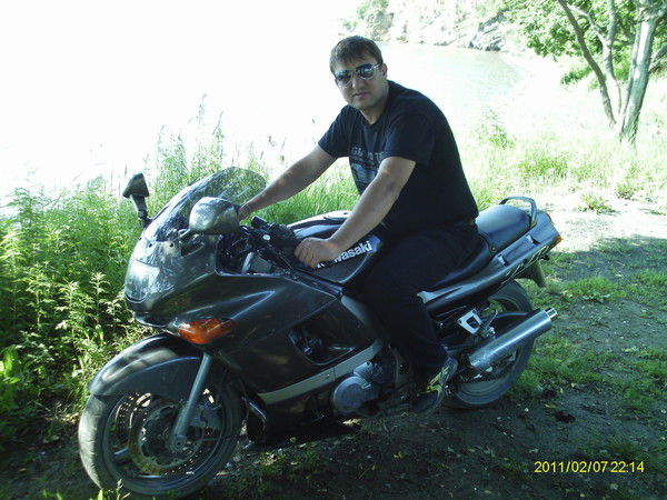 Максим Сахнов