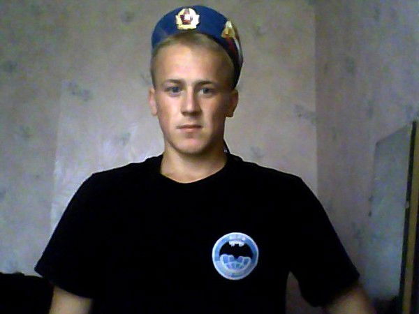 Макс Муравьев