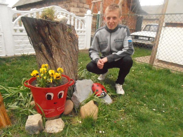 Назарій Олійник