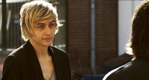 Евгений Сарычев