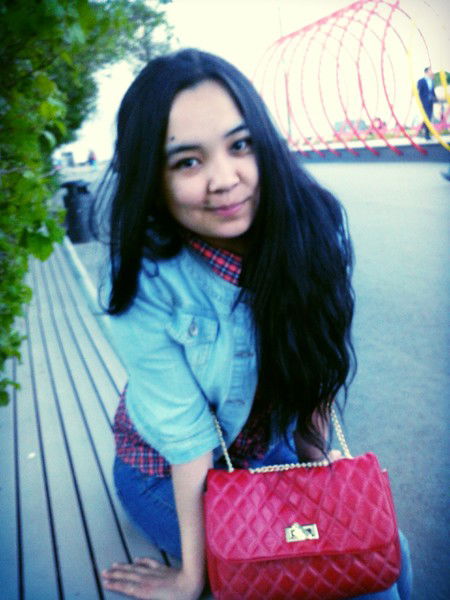 Элиза Карабаева