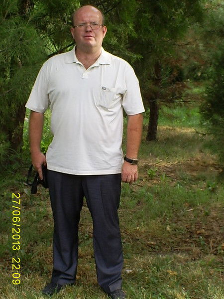 Владислав Хомутинников