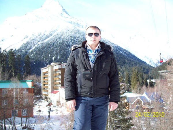 Денис Голубь