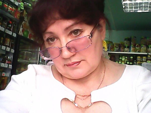 Любовь Платон