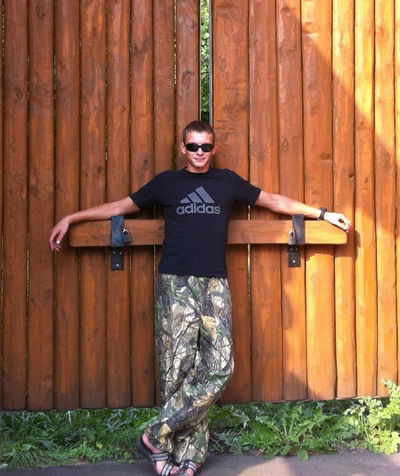 Максим Шуев