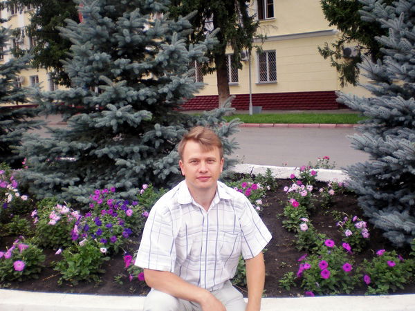 Евгений Ушаков