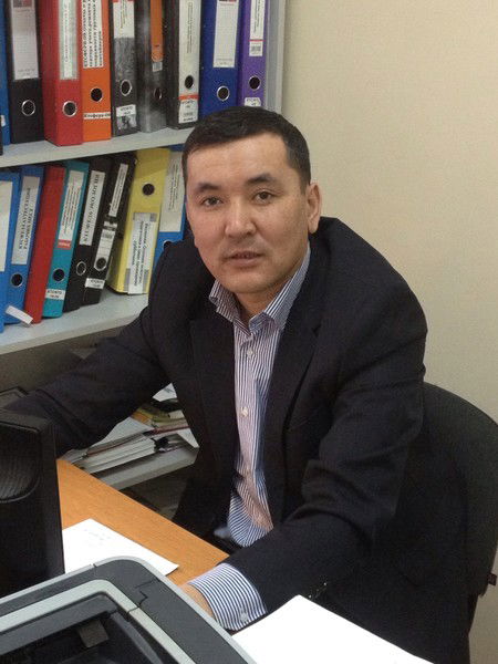 Асет Акназаров