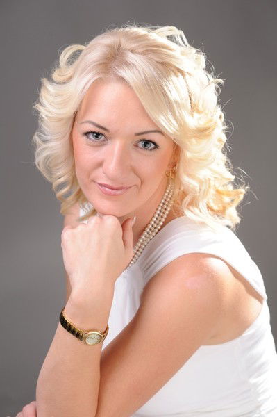 Александра Иванова