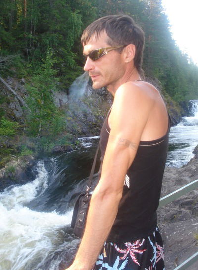 Александр Лазарев