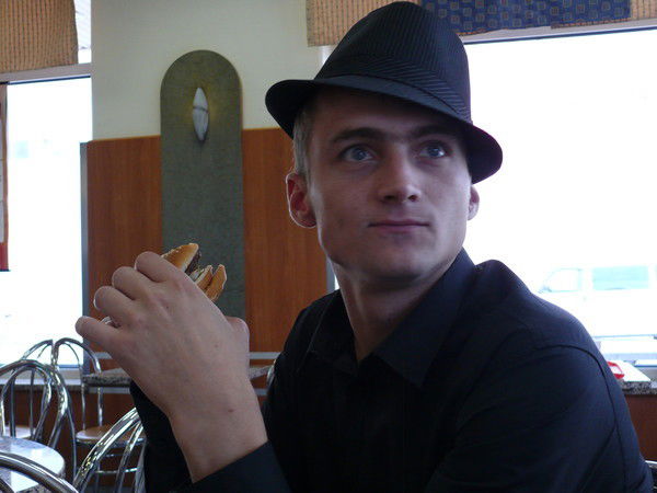 Евгений Бурлаков