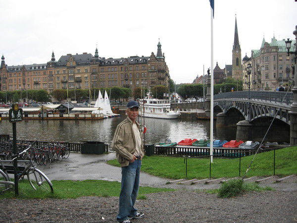 Леонид Пучков