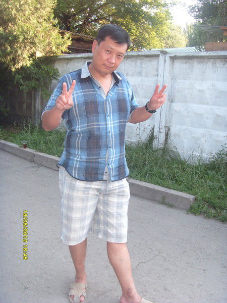 Валерий Хан