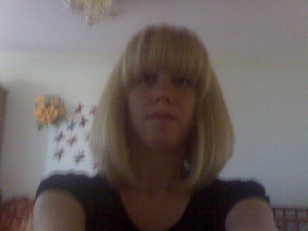 Анжела Бонни