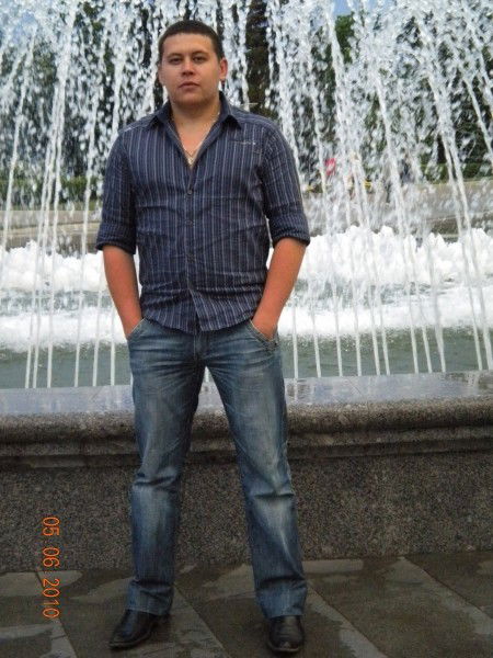 Рушан Искужин