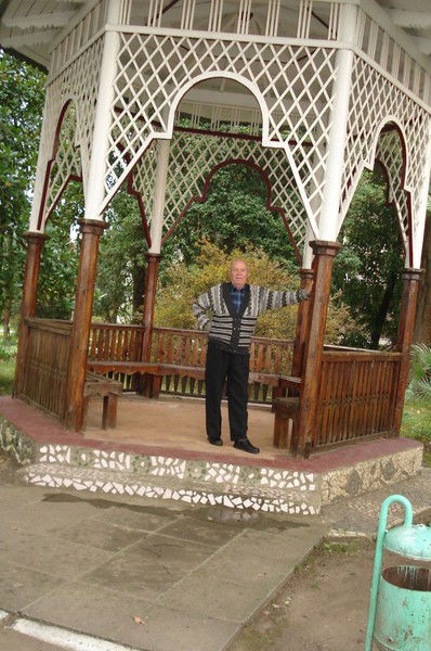 Анатолий Белов