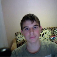 Саша Триголос