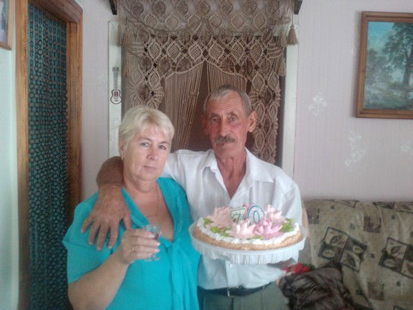 Елена Неустроева