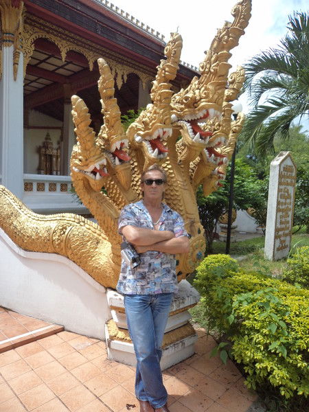 Николай Артанов