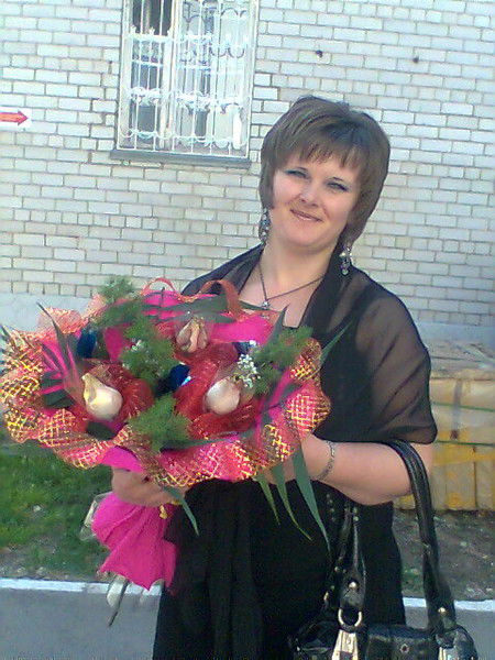 Валя Иванова (Бабич)