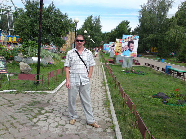 Алексей Гулящев