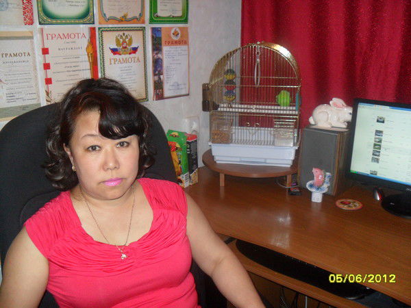 Светлана Ли