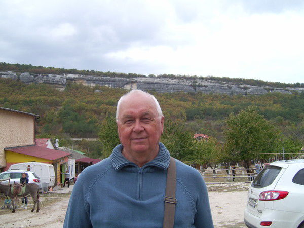 Неизвестно Неизвестно