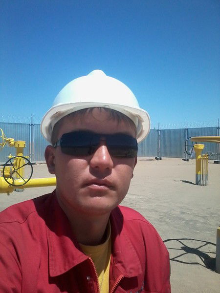 Денис Чернышов