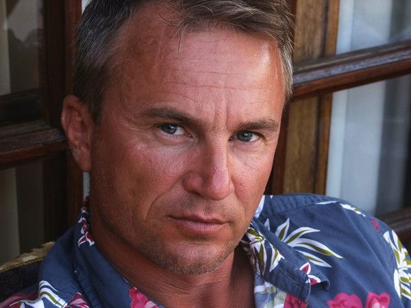 Виктор Голиков