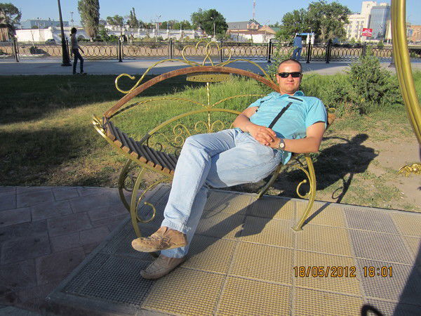 Олег Милокостов