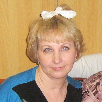 Алла Сухарникова