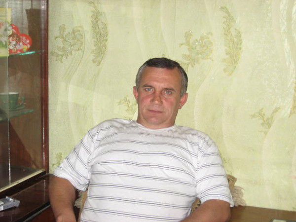 Николай Регер