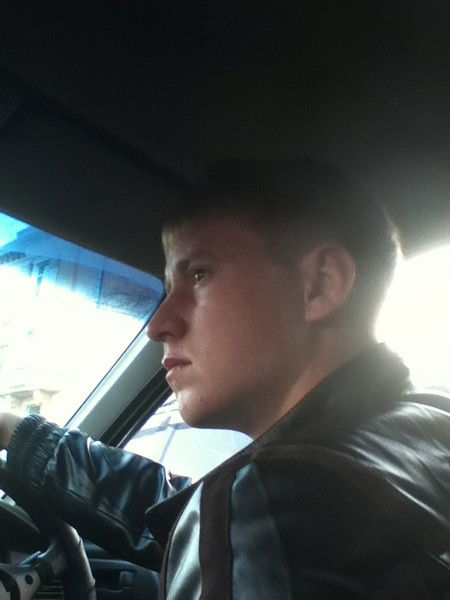 Антон Фомичев