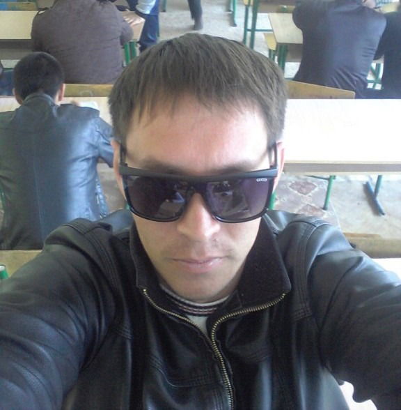 Алишер Юнусов