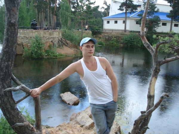 Дмитрий Анохин