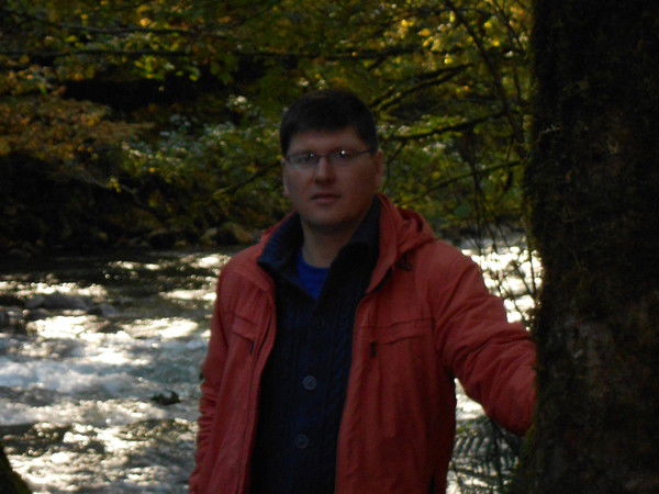 Роман Угаров