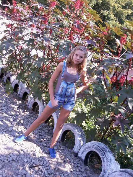 Яночка Ермолаева