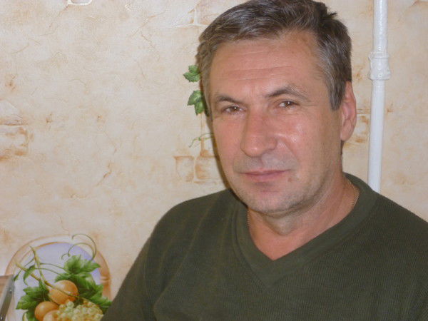 Александр Якушев