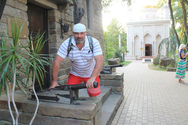 Виктор Куликов