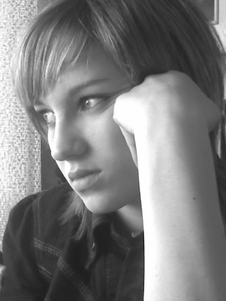 Олеся Попова