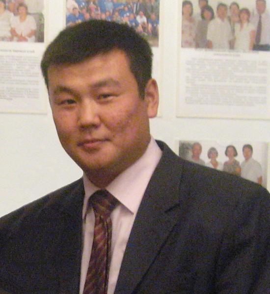 Дамба Дабаев