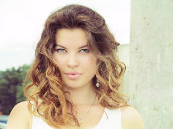 Женя Аносова