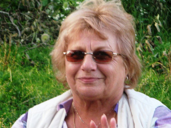 Людмила Мазур-Бахмутская