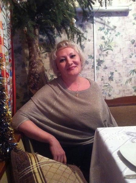 Наташа Чалова