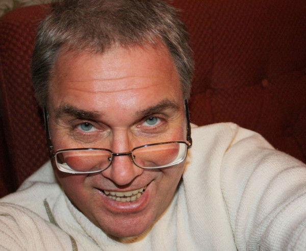 Виктор Лущик