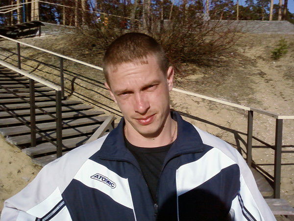 Сергей Офицеров