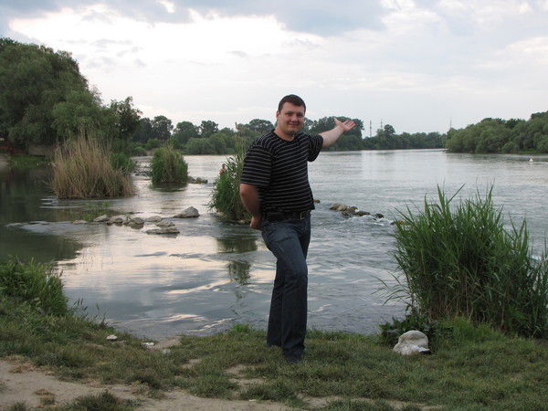 Константин Костин